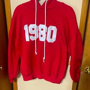 1980 RED HOODIE